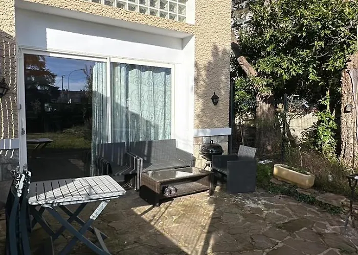 Chez Ben Avec Le Confort Clim Wifi Netflix Gratuit Καστρ