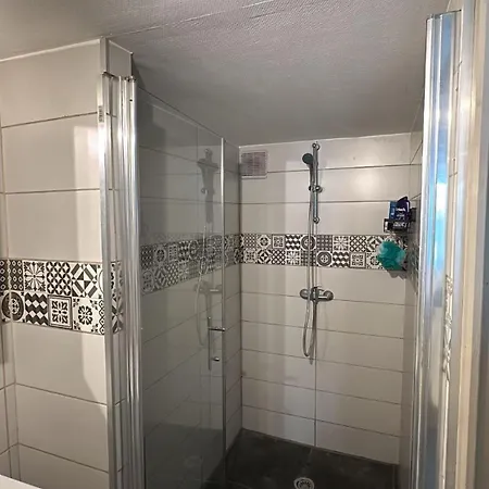 Chez Ben Avec Le Confort Clim Wifi Netflix Gratuit Apartment